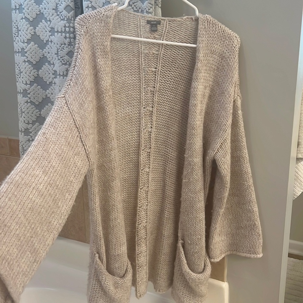 Cream/Tan Cardigan